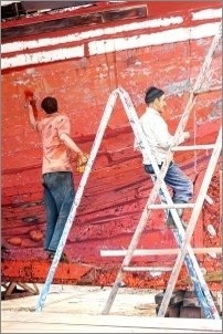 Repairs to Red Boat